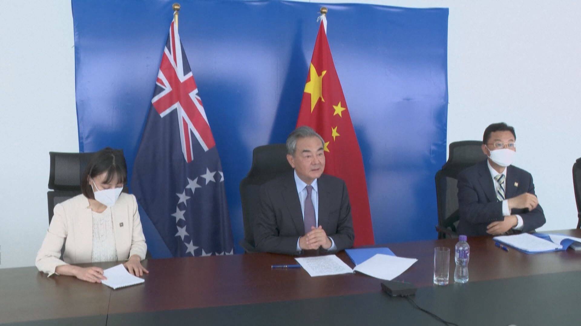王毅續訪太平洋島國　稍後與巴布亞新幾內亞總理會談