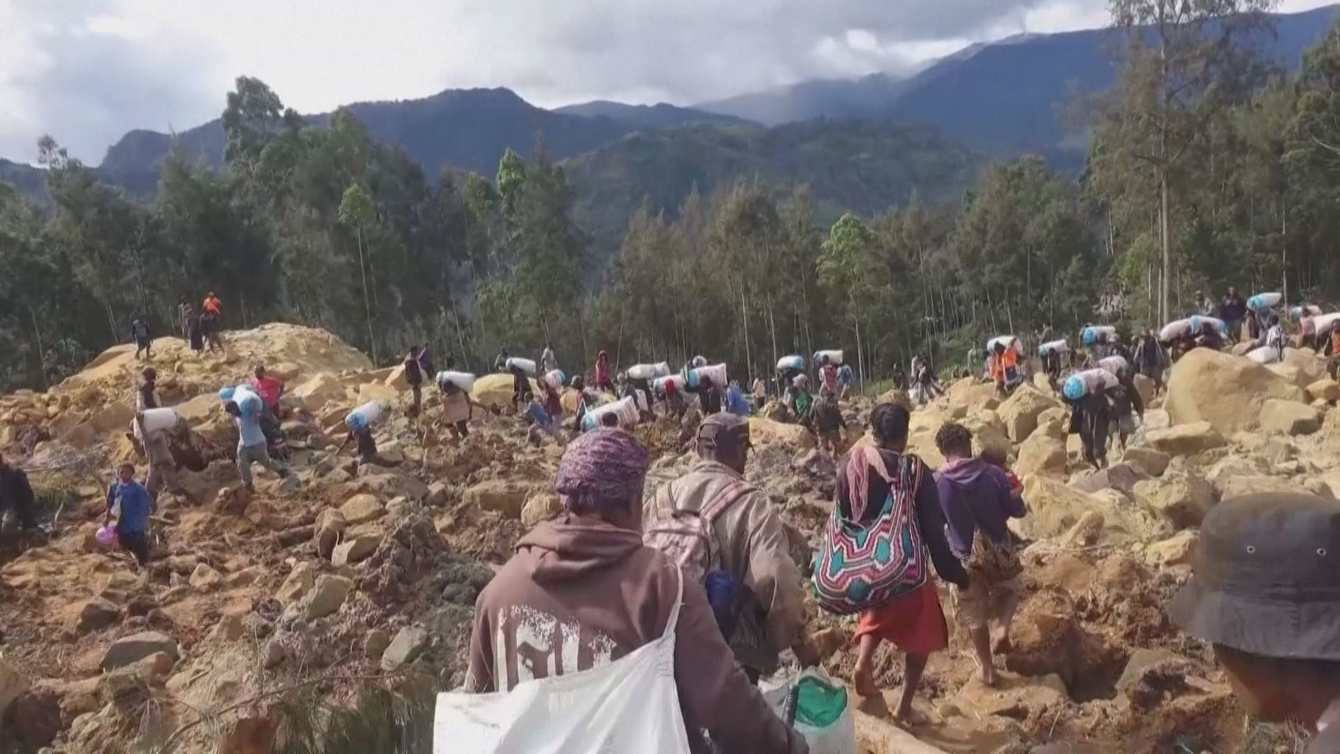 巴布亞新幾內亞山泥傾瀉 料有逾三百人被埋