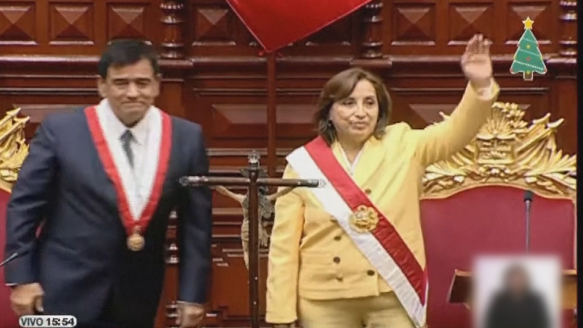 疑貪污秘魯總統卡斯蒂略被彈劾拘捕　副總統博盧阿特接任成為首位女總統