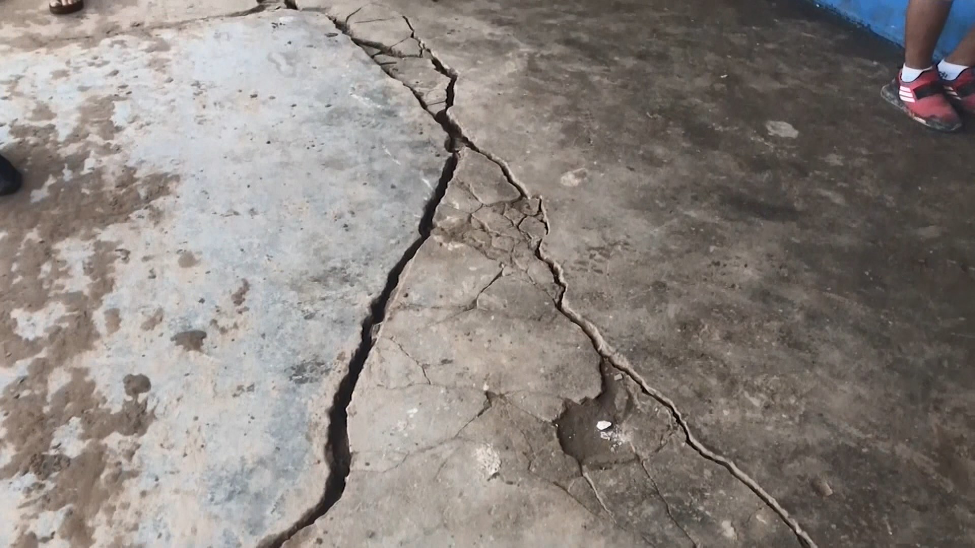 秘魯八級地震總統視察災區