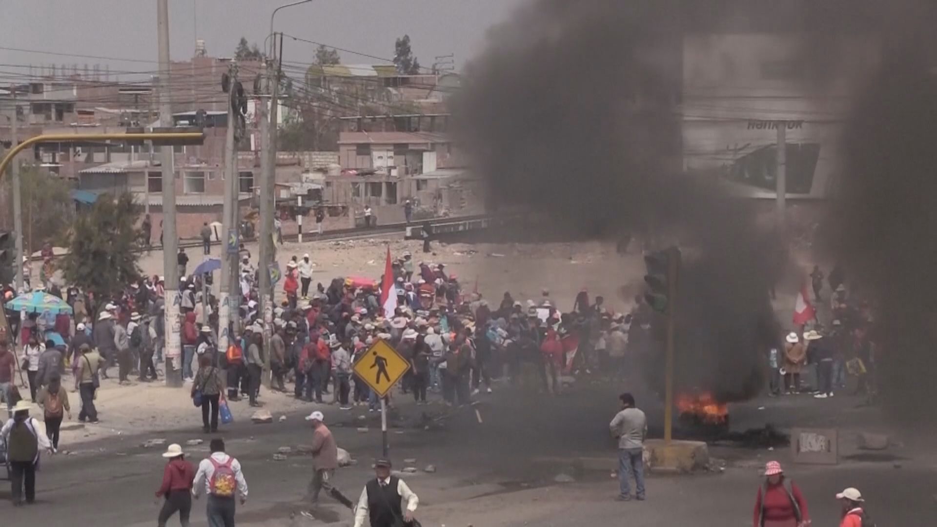 秘魯政治危機持續　大批旅客滯留馬丘比丘
