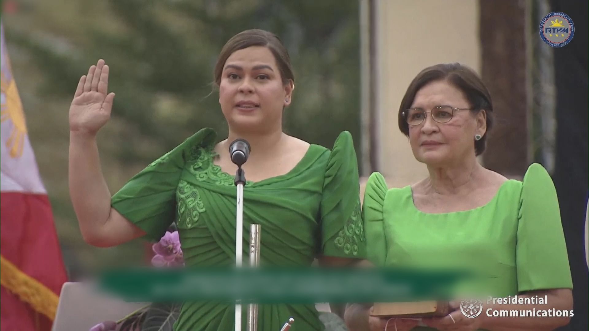 莎拉打破傳統提前為就任菲律賓副總統宣誓