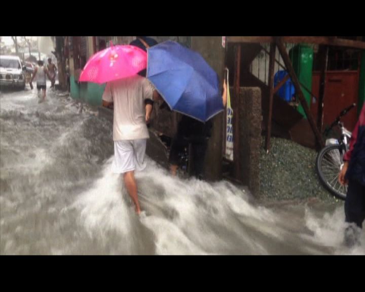 
風暴襲菲律賓多處水浸至少三死