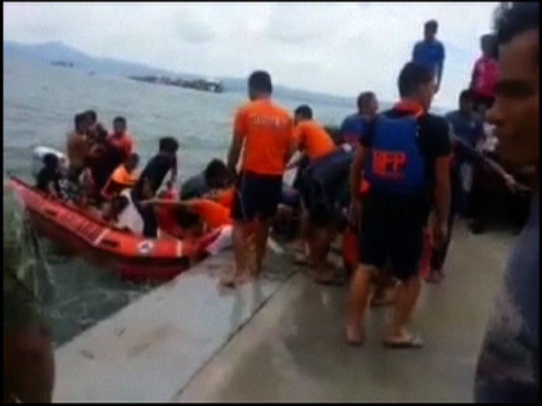菲律賓渡輪翻沉最少38死