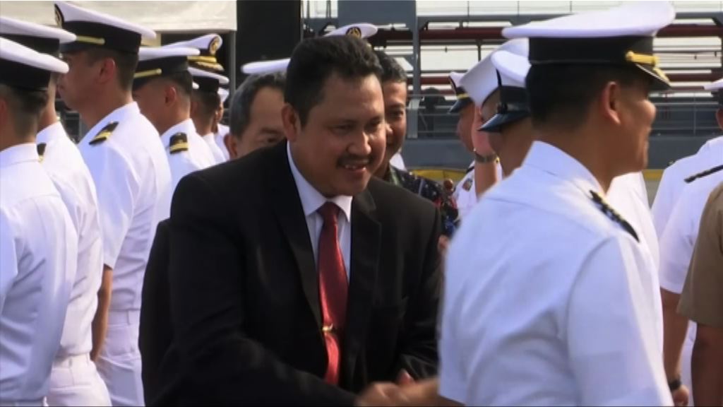 菲軍方向印尼訂購登陸艦抵達馬尼拉