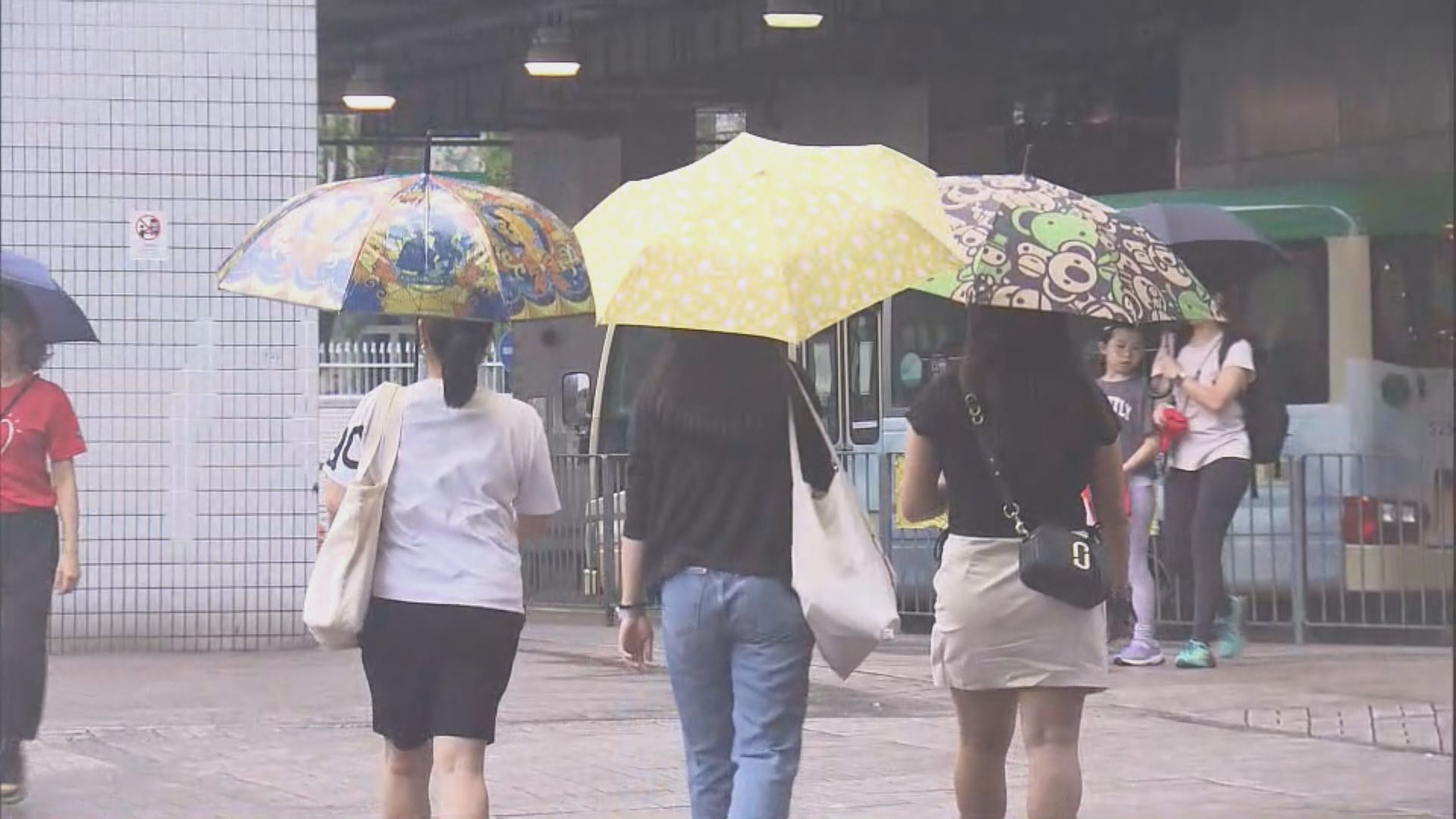 黃色暴雨警告生效 大埔、北區及荃灣最大雨