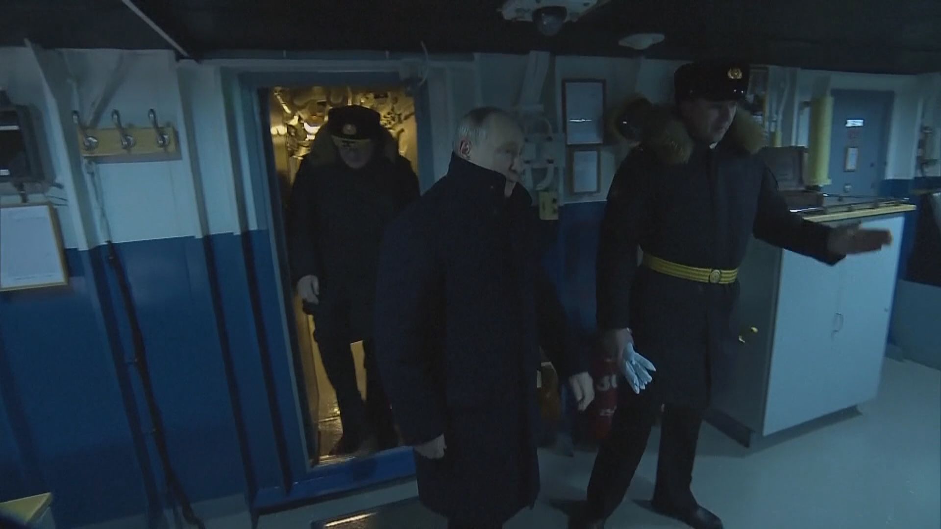 普京出席俄軍新建核潛艇服役儀式