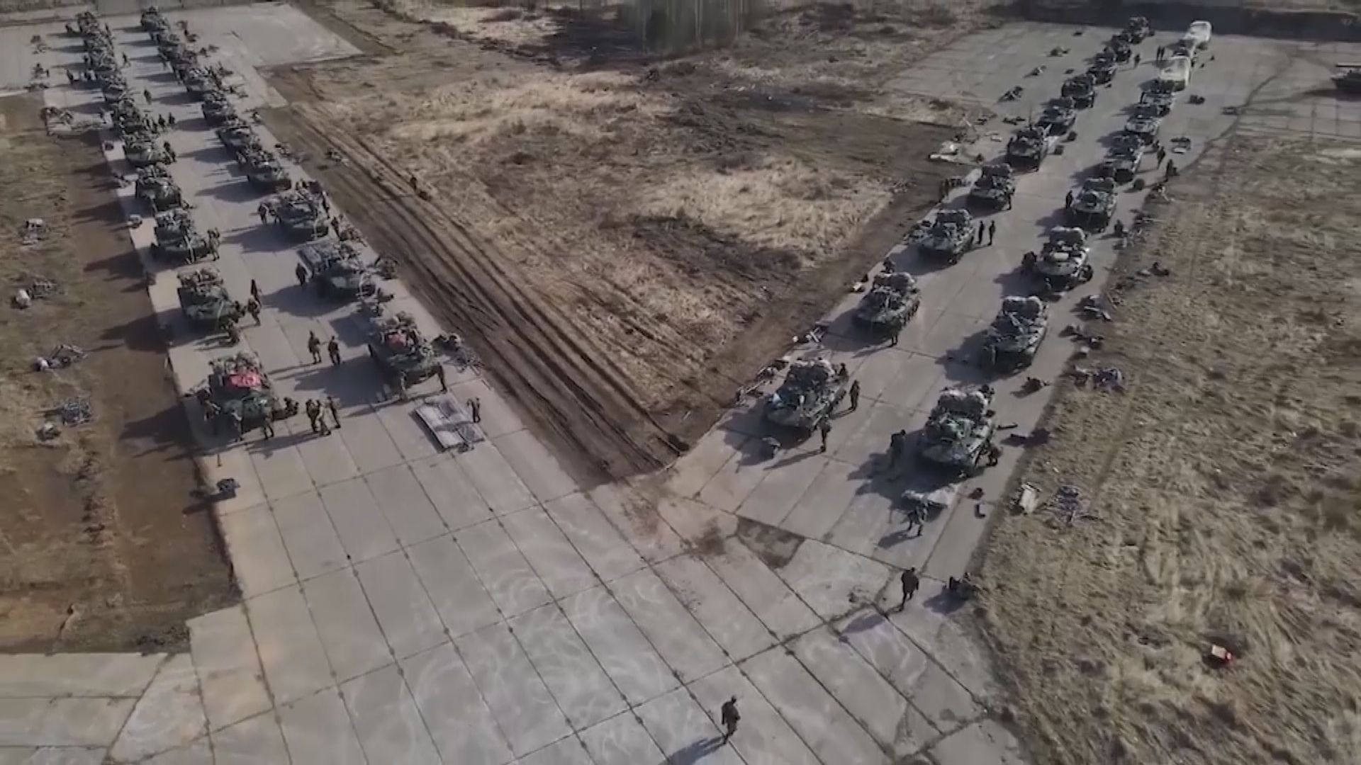 俄國防部下令接壤烏東邊境俄軍返回所屬基地