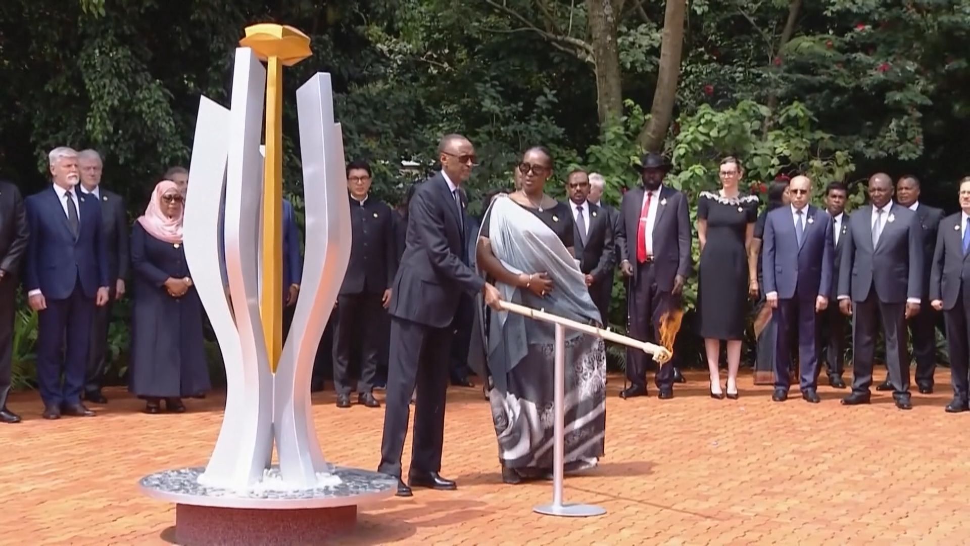 盧旺達種族大屠殺30周年 首都基加利舉行悼念儀式