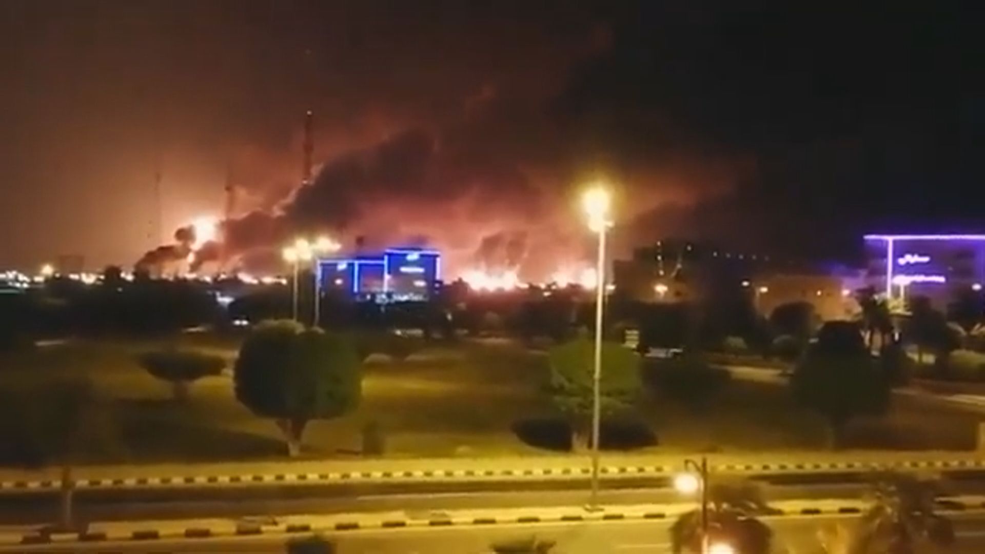 沙特煉油廠遭胡塞武裝無人機襲擊