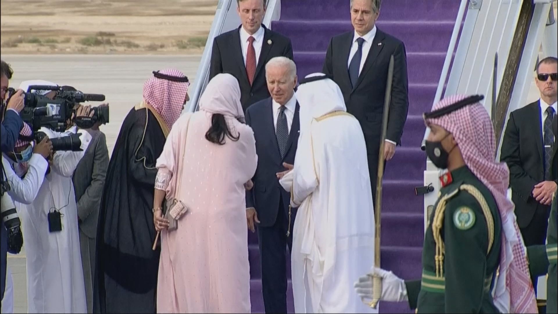 拜登轉抵沙特阿拉伯訪問　指沙特王儲要為卡舒吉案負責