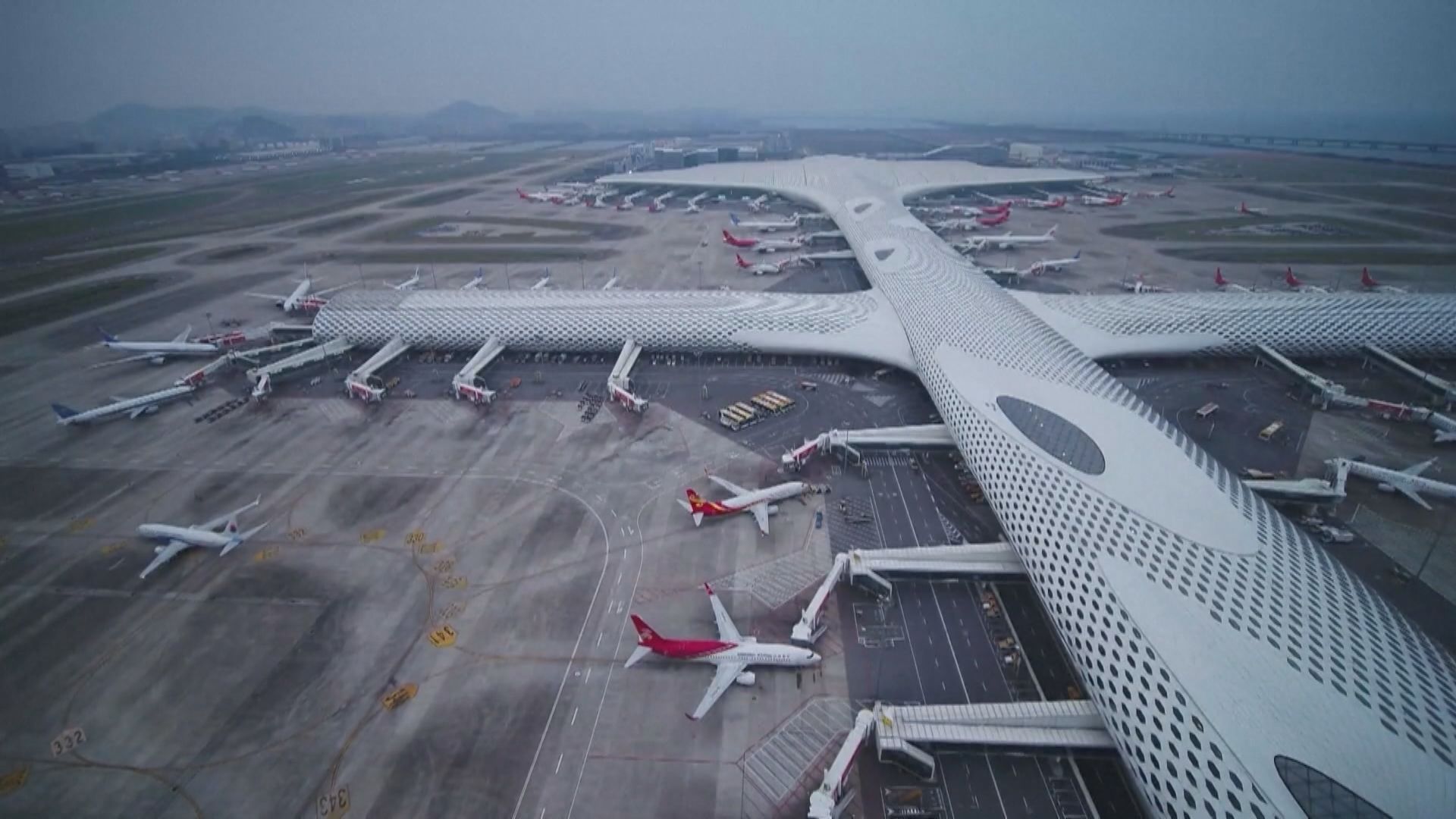上海浦東機場機艙消毒新措施　有航空公司暫停往浦東航班