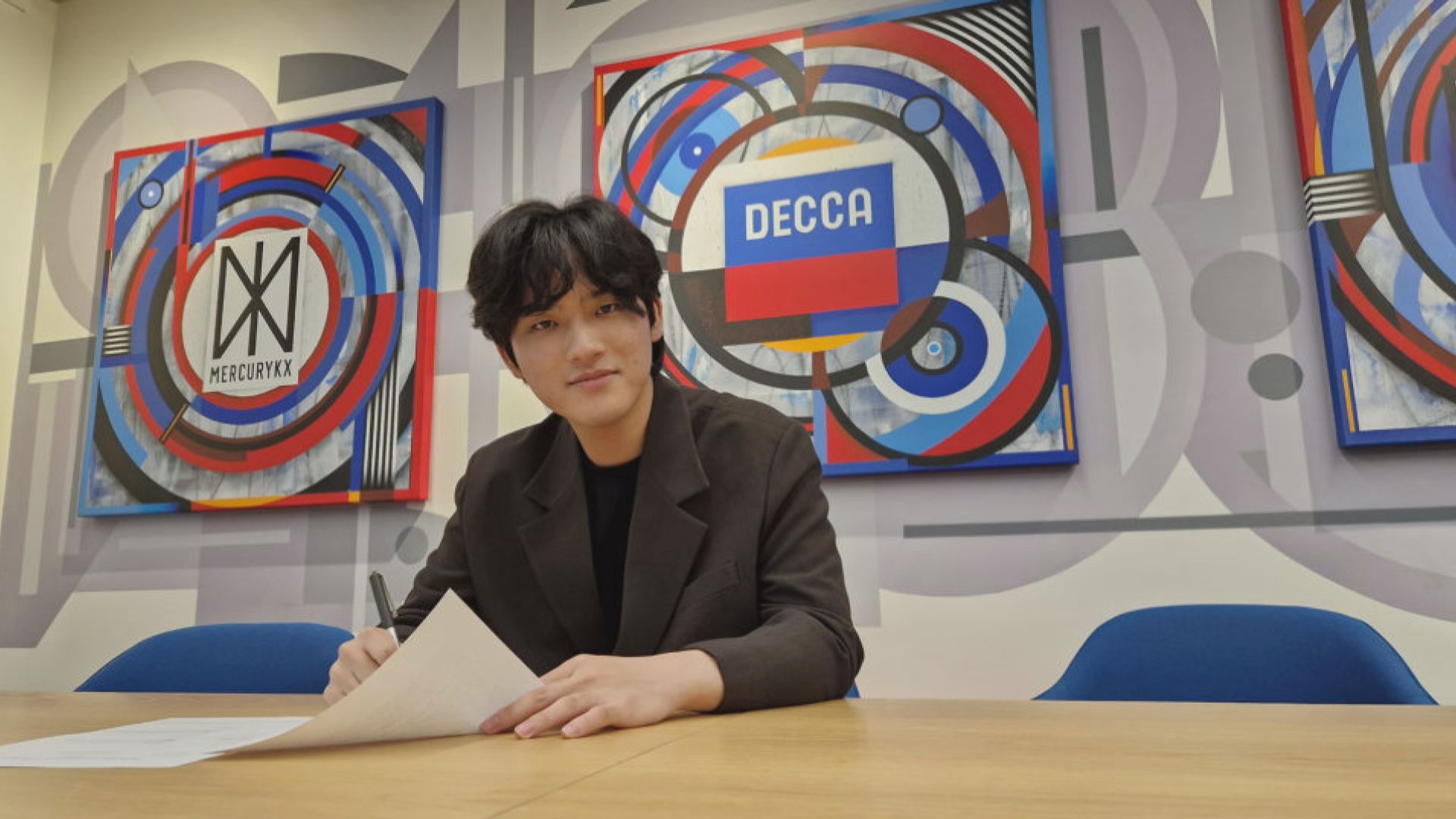 南韓19歲鋼琴家任奫燦與英國迪卡唱片公司簽約