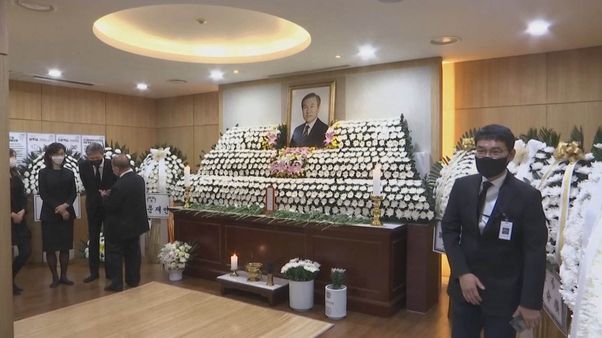 南韓政府決定為前總統盧泰愚辦國葬