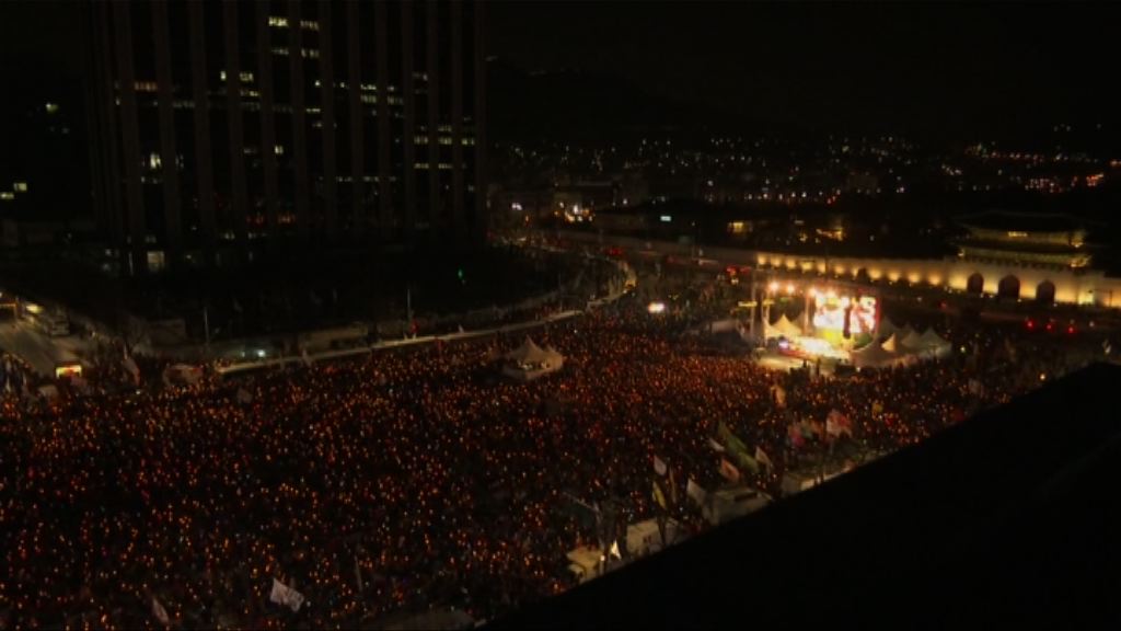 南韓續有大型集會促朴槿惠下台