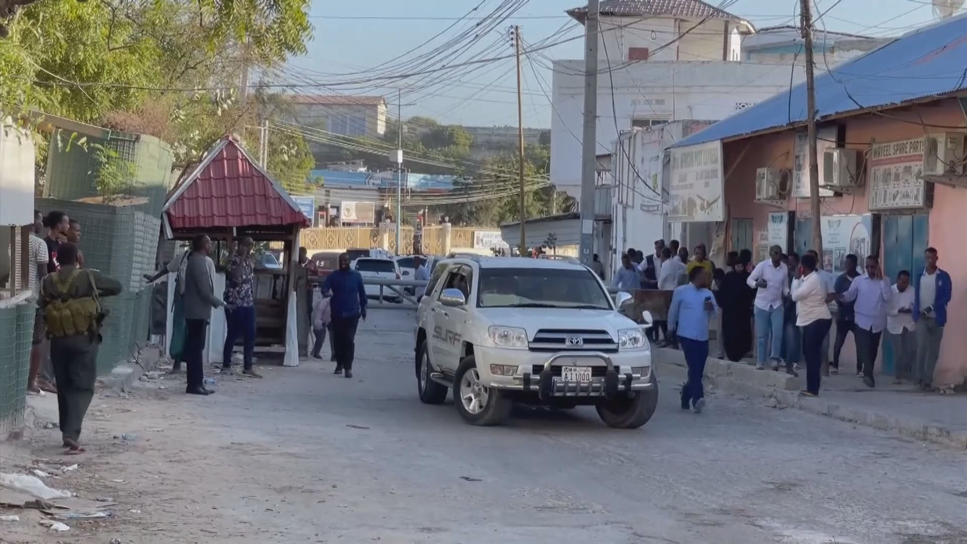 索馬里酒店遭武裝分子襲擊　最少五死