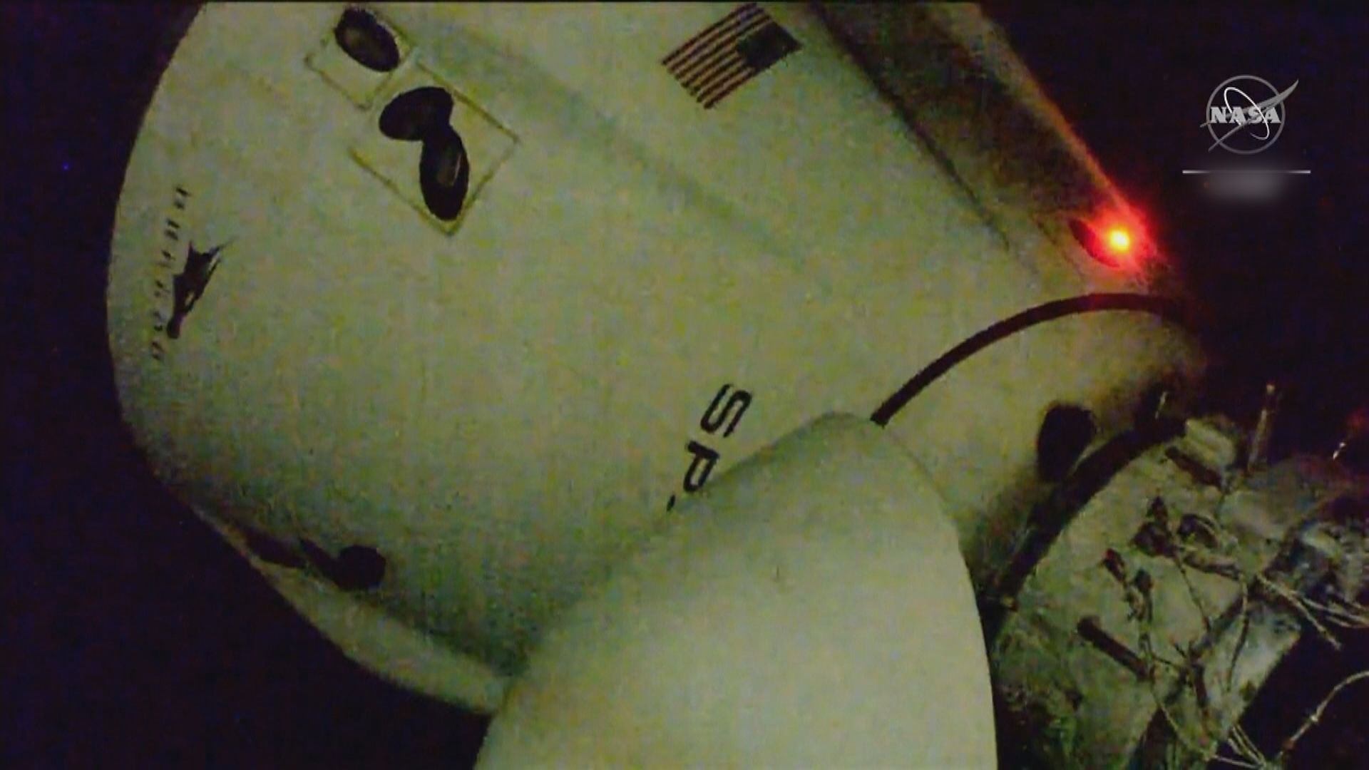 SpaceX載人龍飛船啟程返回地球