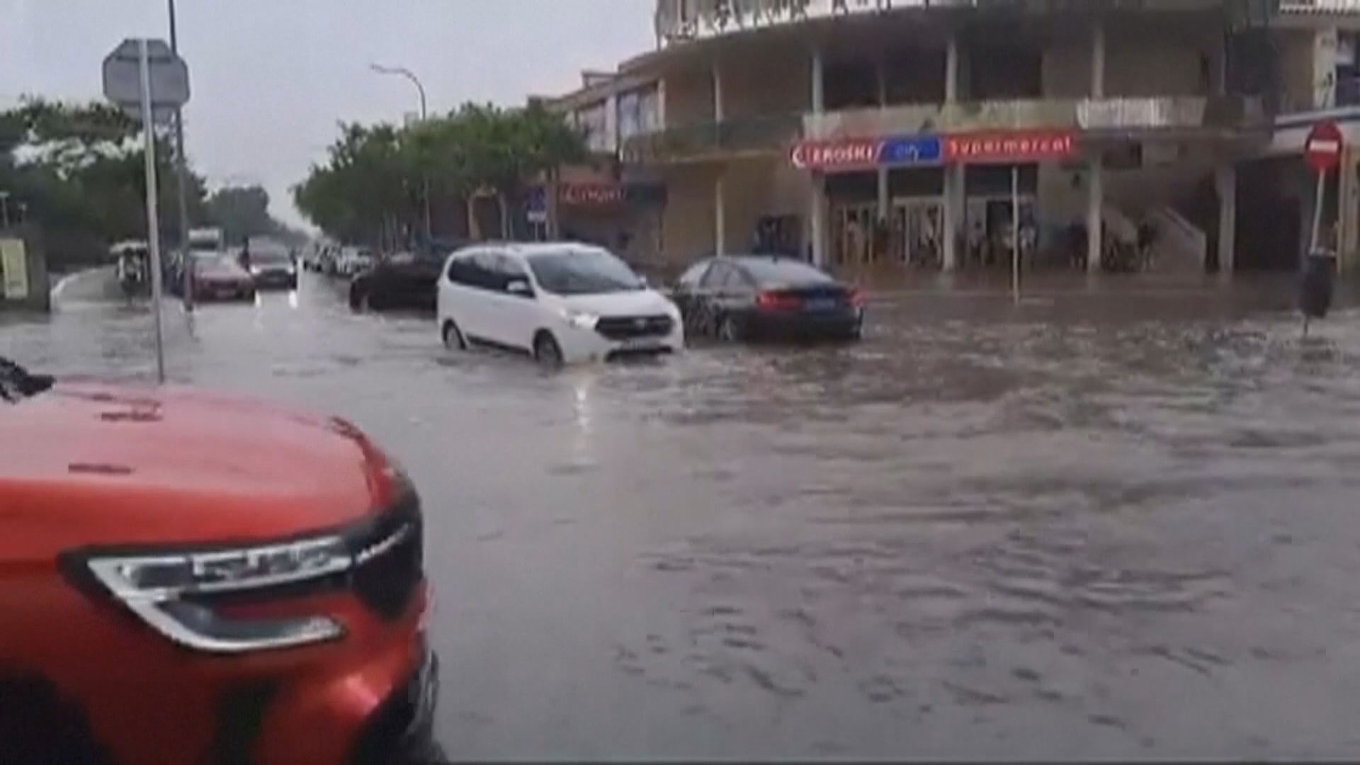 西班牙馬略卡島暴雨造成廣泛水浸