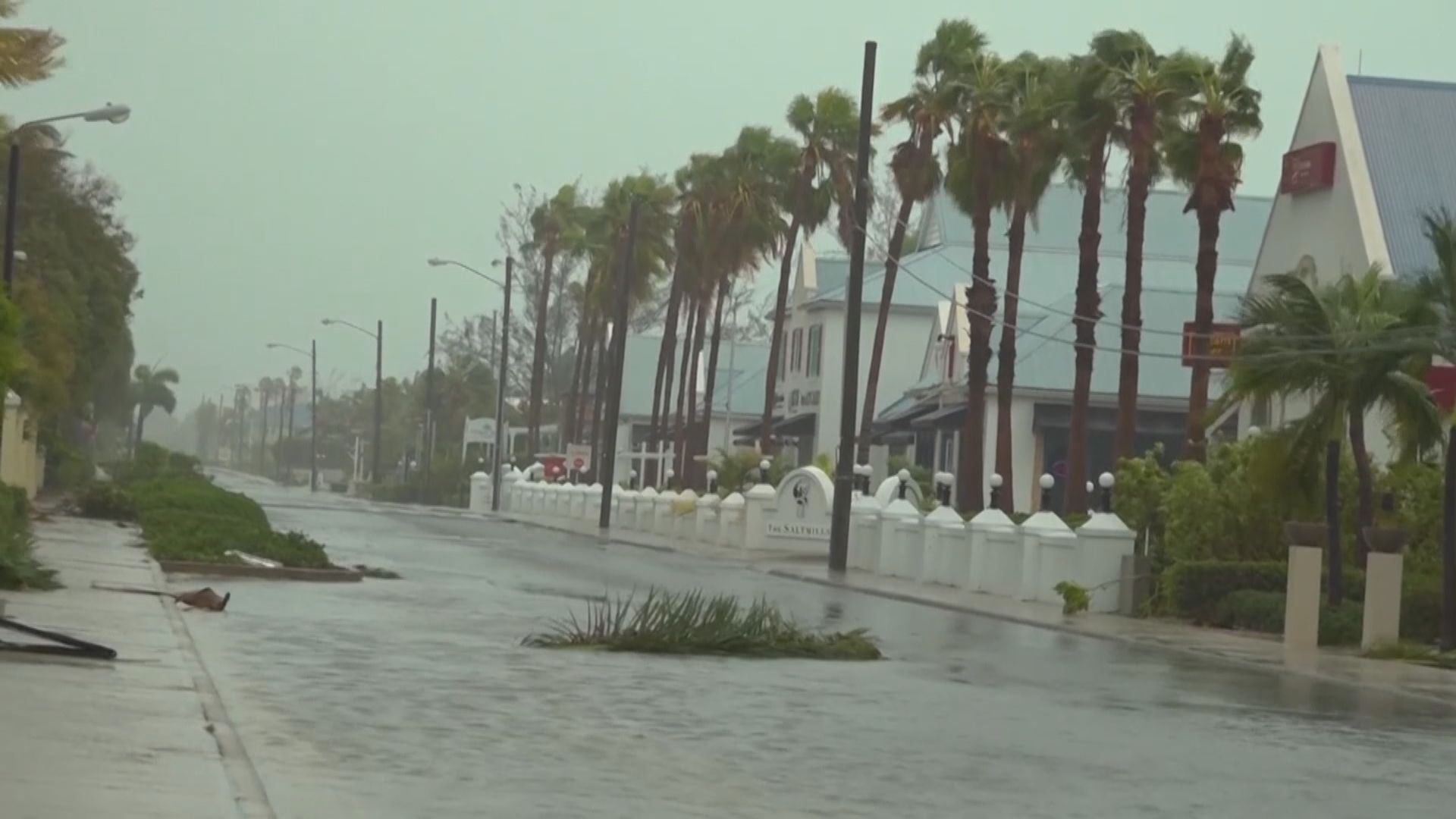 颶風菲奧娜續吹襲加勒比海　料將增強為四級颶風
