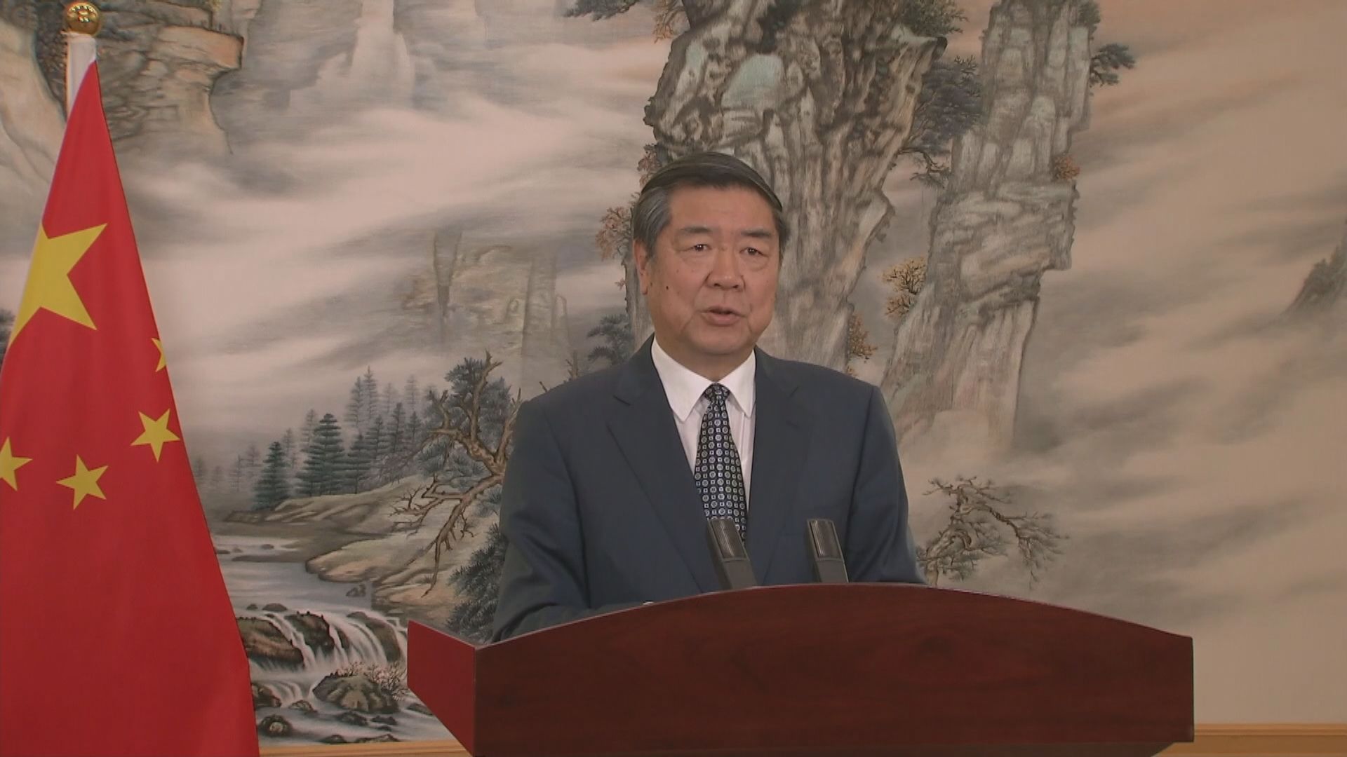 副總理何立峰：希望香港加強自身建設 保持國際化等色