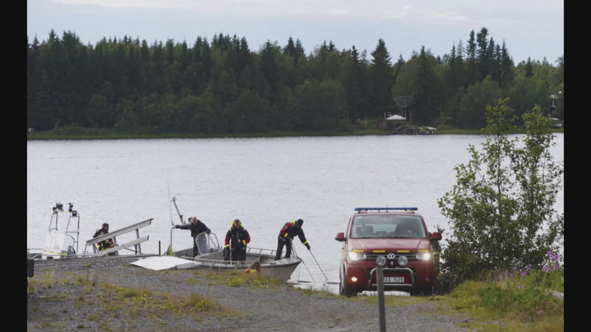 瑞典小型飛機墜毀　機上9人死亡