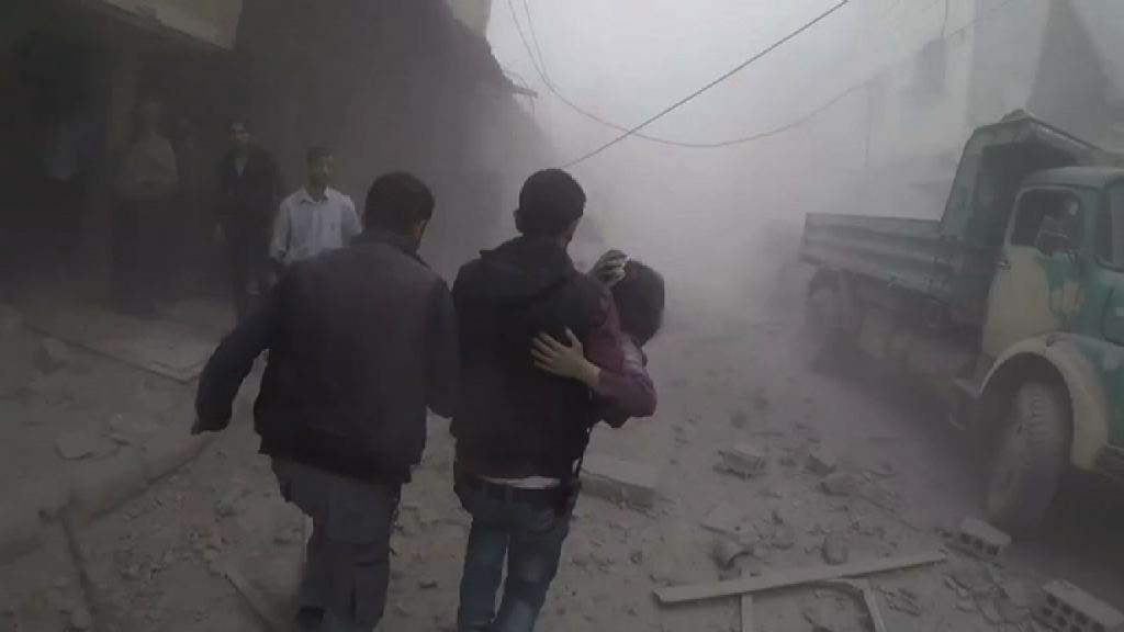 敘利亞杜馬疑遭化武襲擊多人死傷