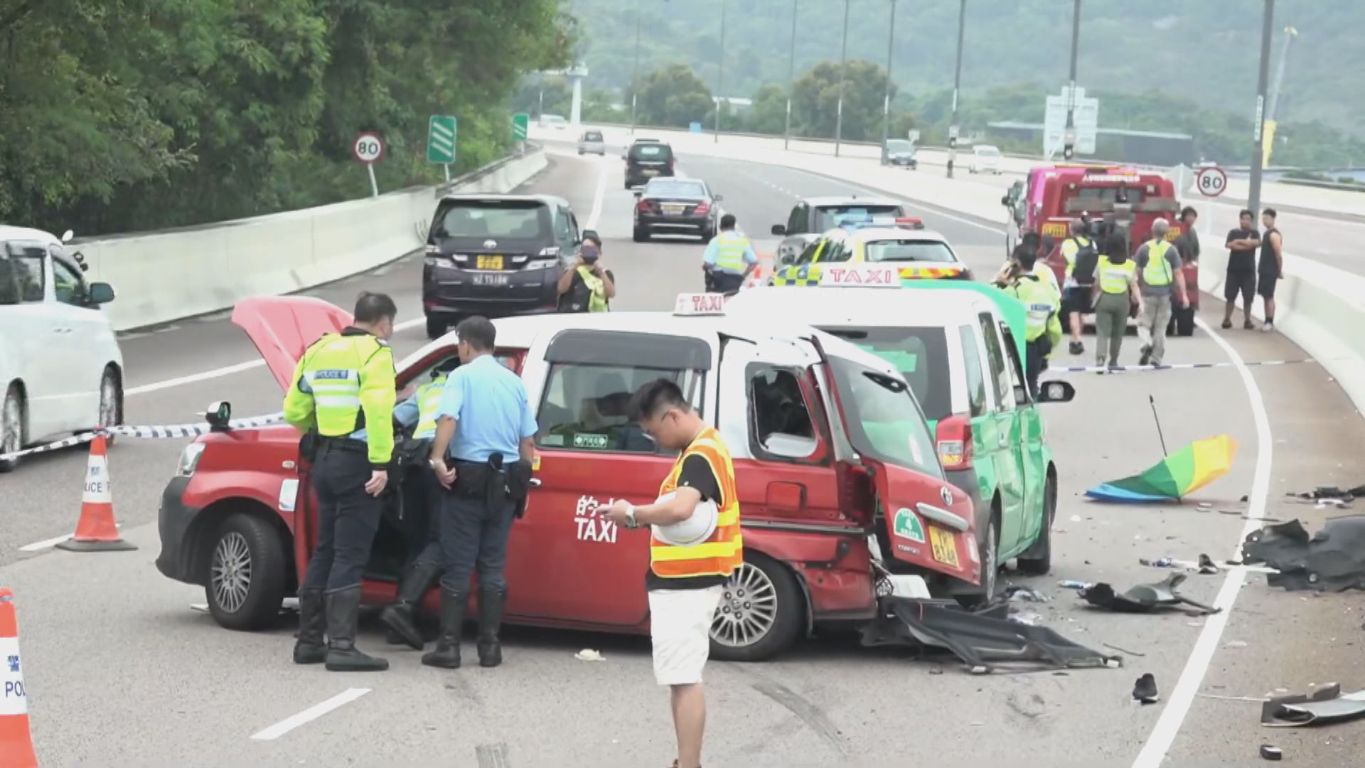 港深西部公路交通意外　兩名司機一死一重傷