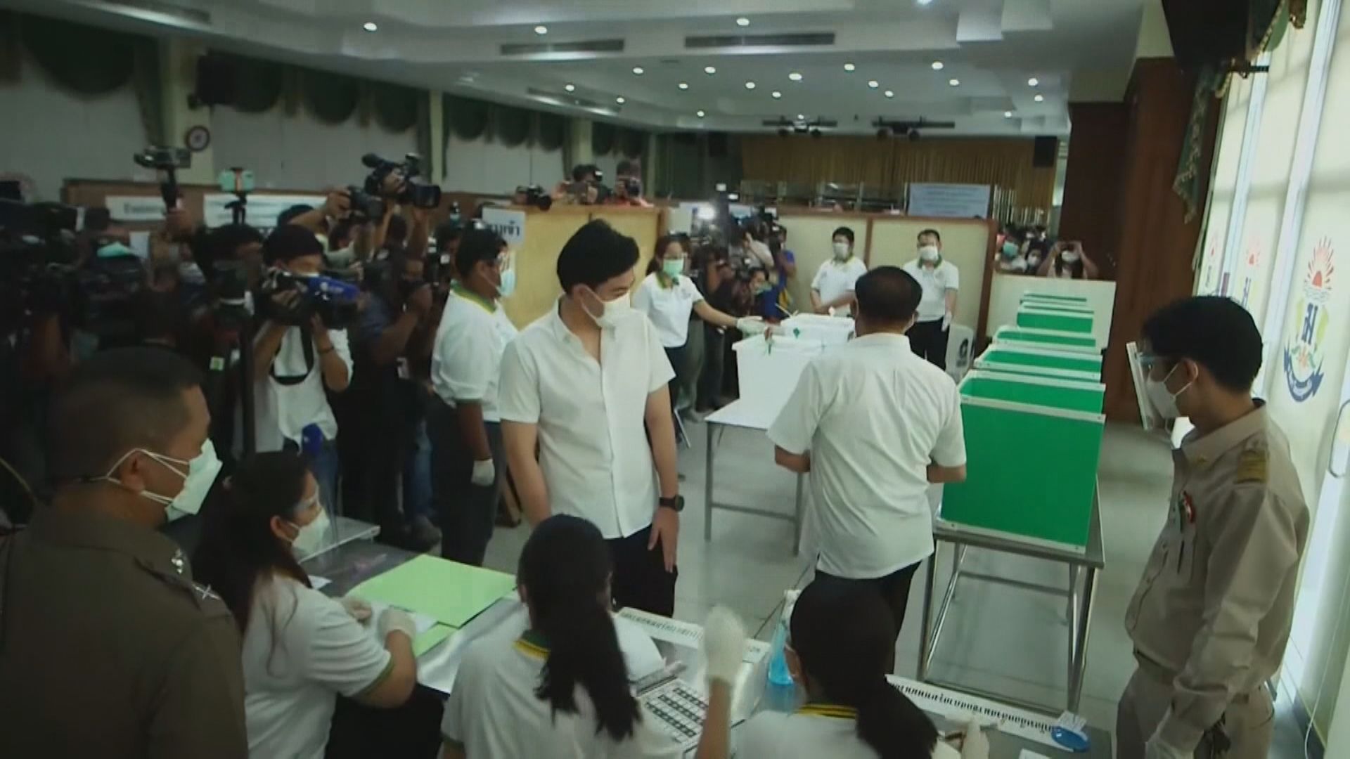 泰國首都曼谷舉行市長選舉
