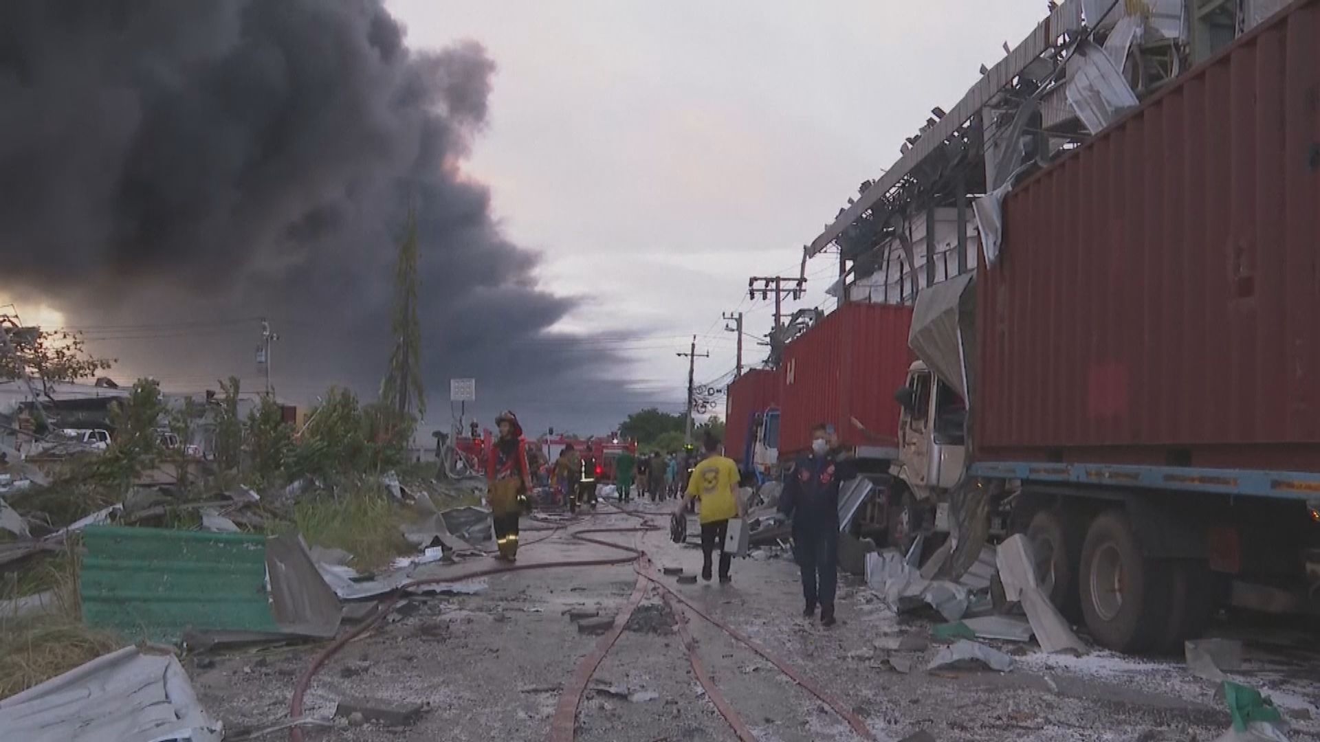 泰國台資化工廠爆炸　一名消防員殉職廿多人傷