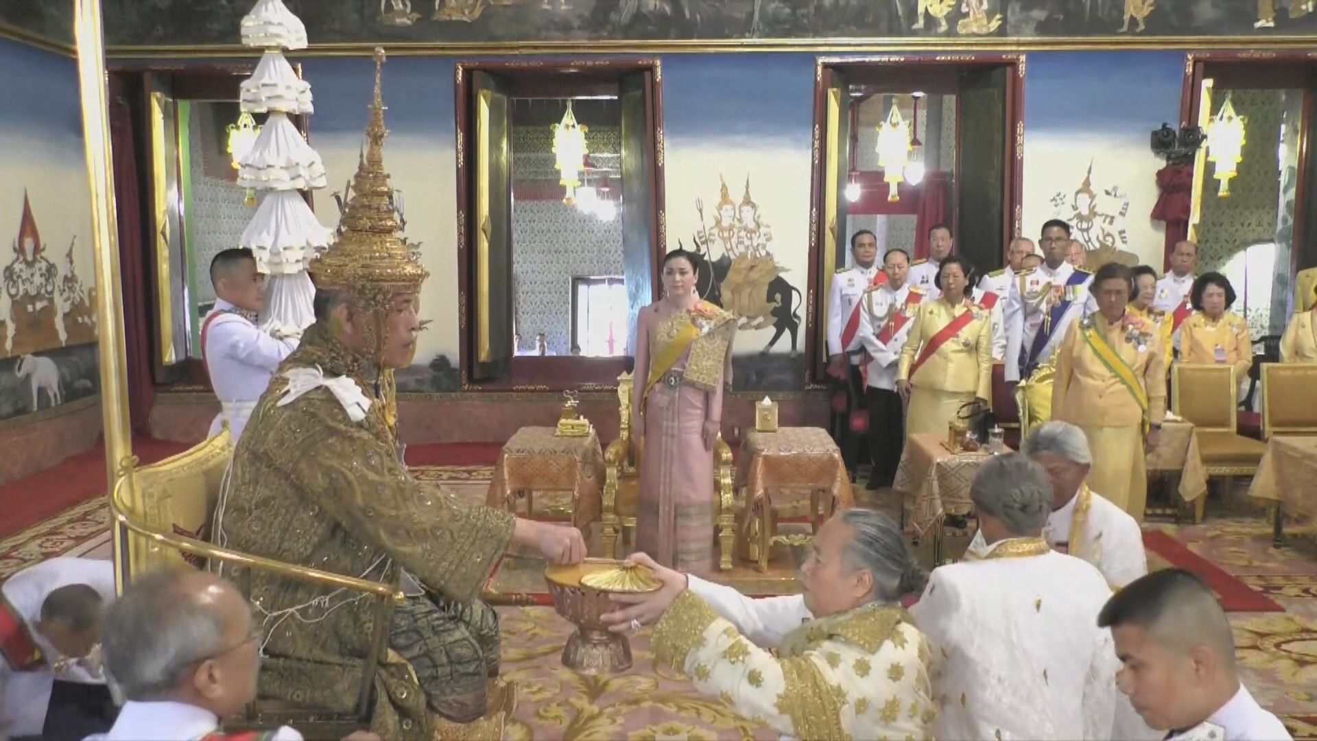 哇集拉隆功正式成為泰王「拉瑪十世」