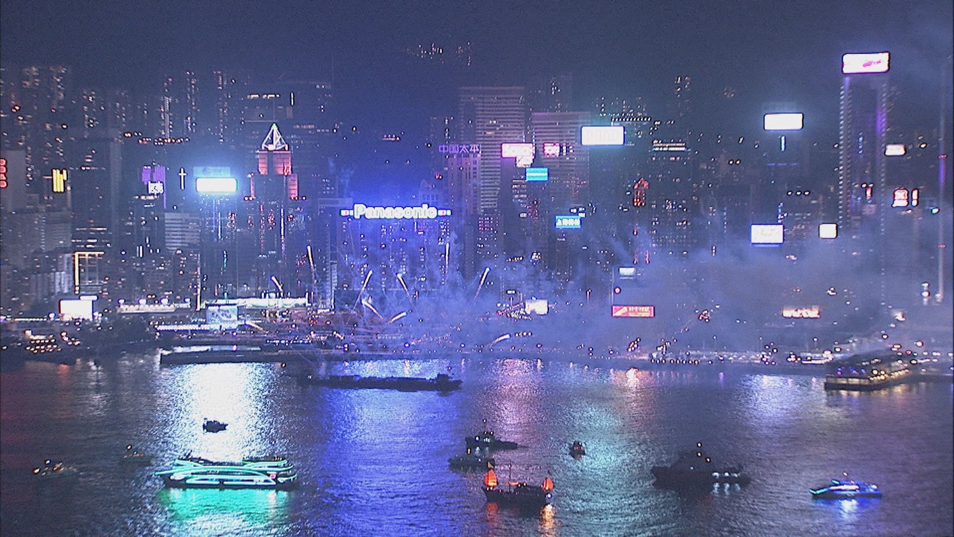 旅發局香港繽紛冬日遊 加設八場水上煙火表演