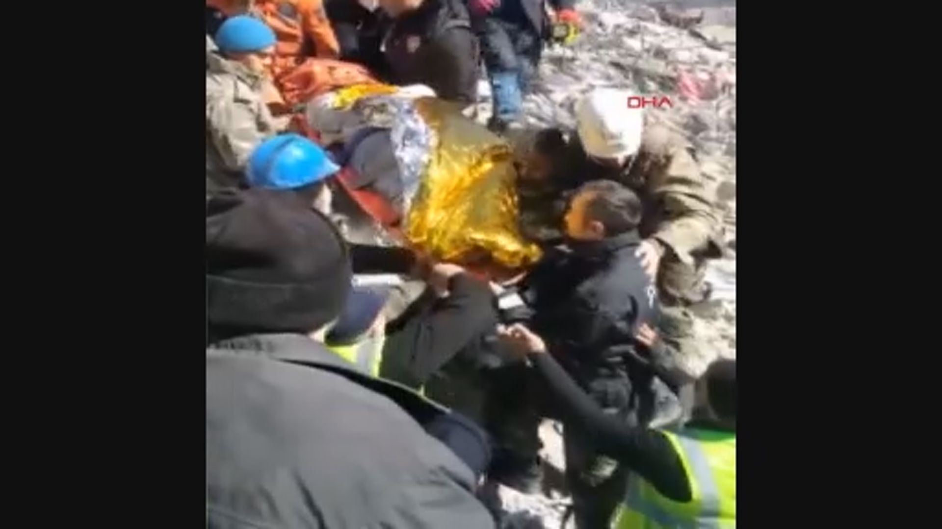 土耳其地震　被困近250小時生還者獲救