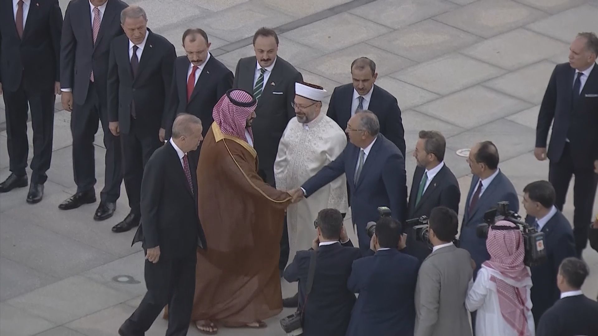 沙特王儲到訪土耳其與總統埃爾多安會談　聯合聲明期望增進投資貿易關係正常化