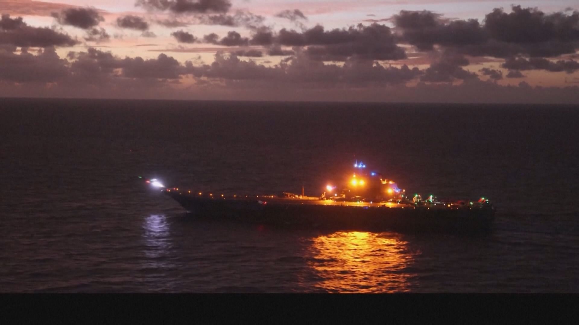 台灣軍方在澎湖進行夜間實彈射擊演習