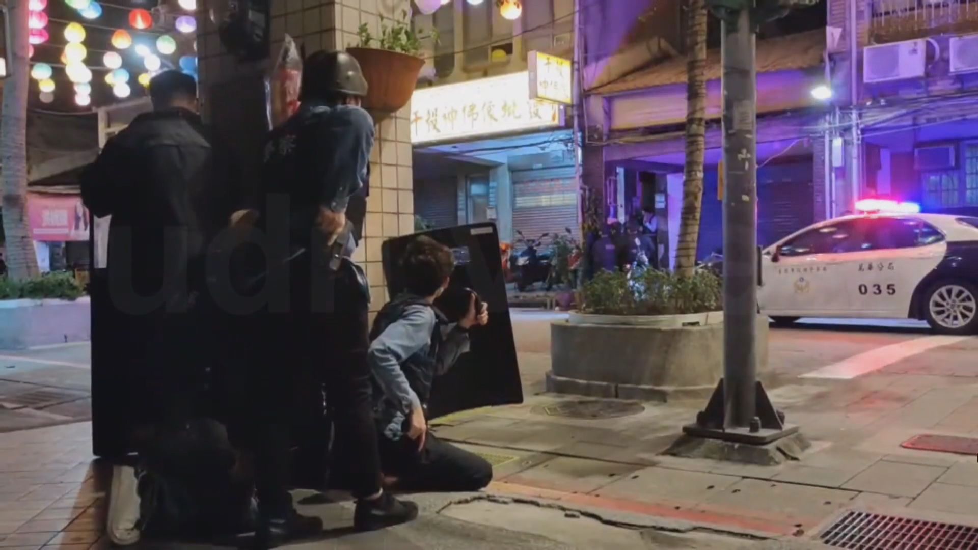 台北萬華區警匪槍戰釀4傷　槍手自殺身亡