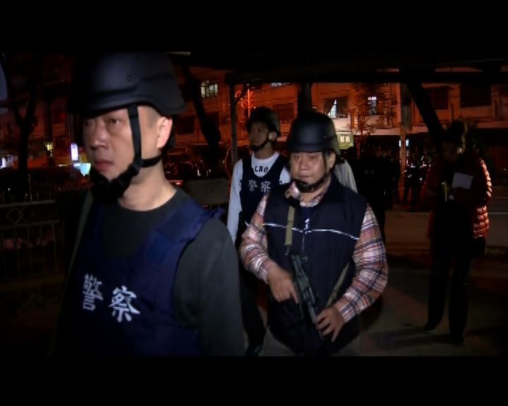
台灣高雄監獄挾持　六囚犯吞槍自殺