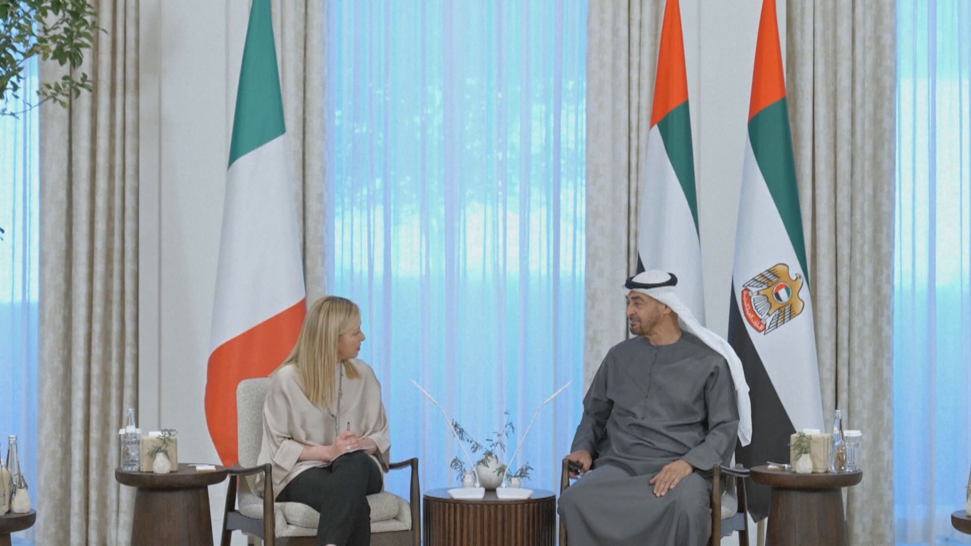 意總理訪阿聯酋討論雙邊關係　兩國能源公司簽署協議促進綠色能源合作