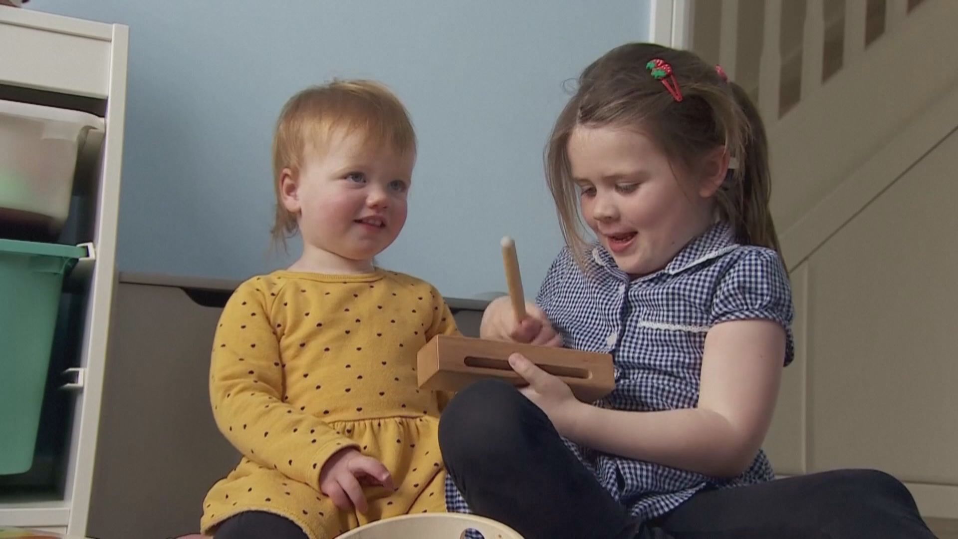 英國全聾女嬰接受基因治療後逐步恢復聽力