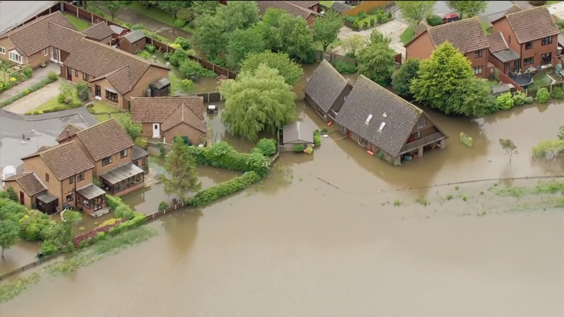 英國林肯郡暴雨成災引發嚴重水浸