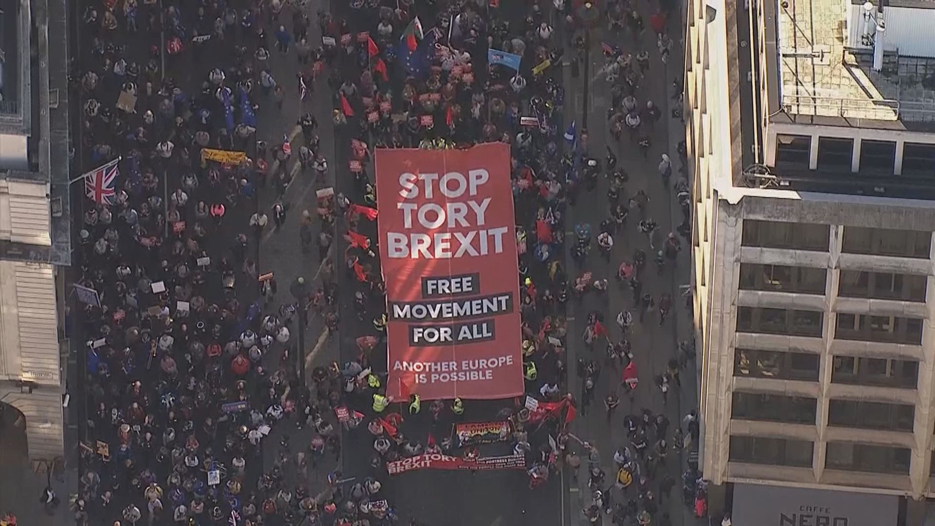 倫敦逾50萬人示威要求再就脫歐問題公投
