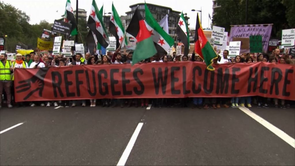 英國倫敦大型示威聲援難民