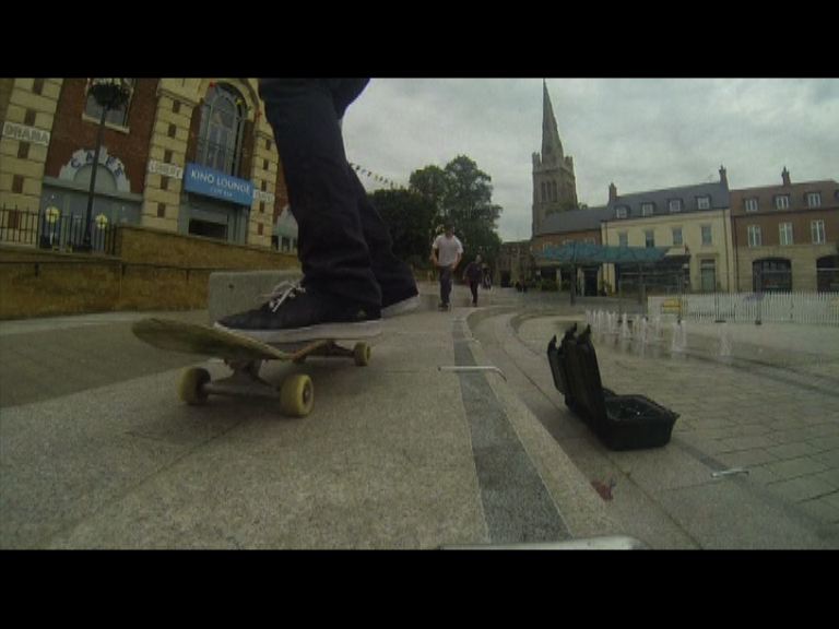 英國有城鎮擬禁止巿內踏滑板