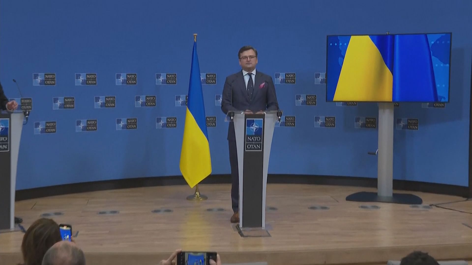 烏克蘭外長：急需幾天內獲更多武器支援