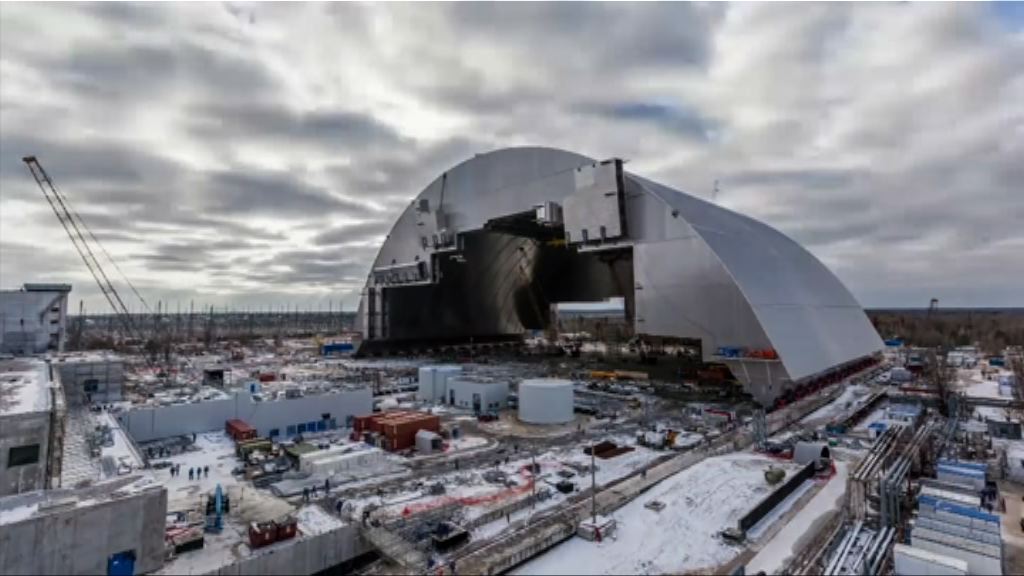 切爾諾貝爾核電廠蓋上新石棺