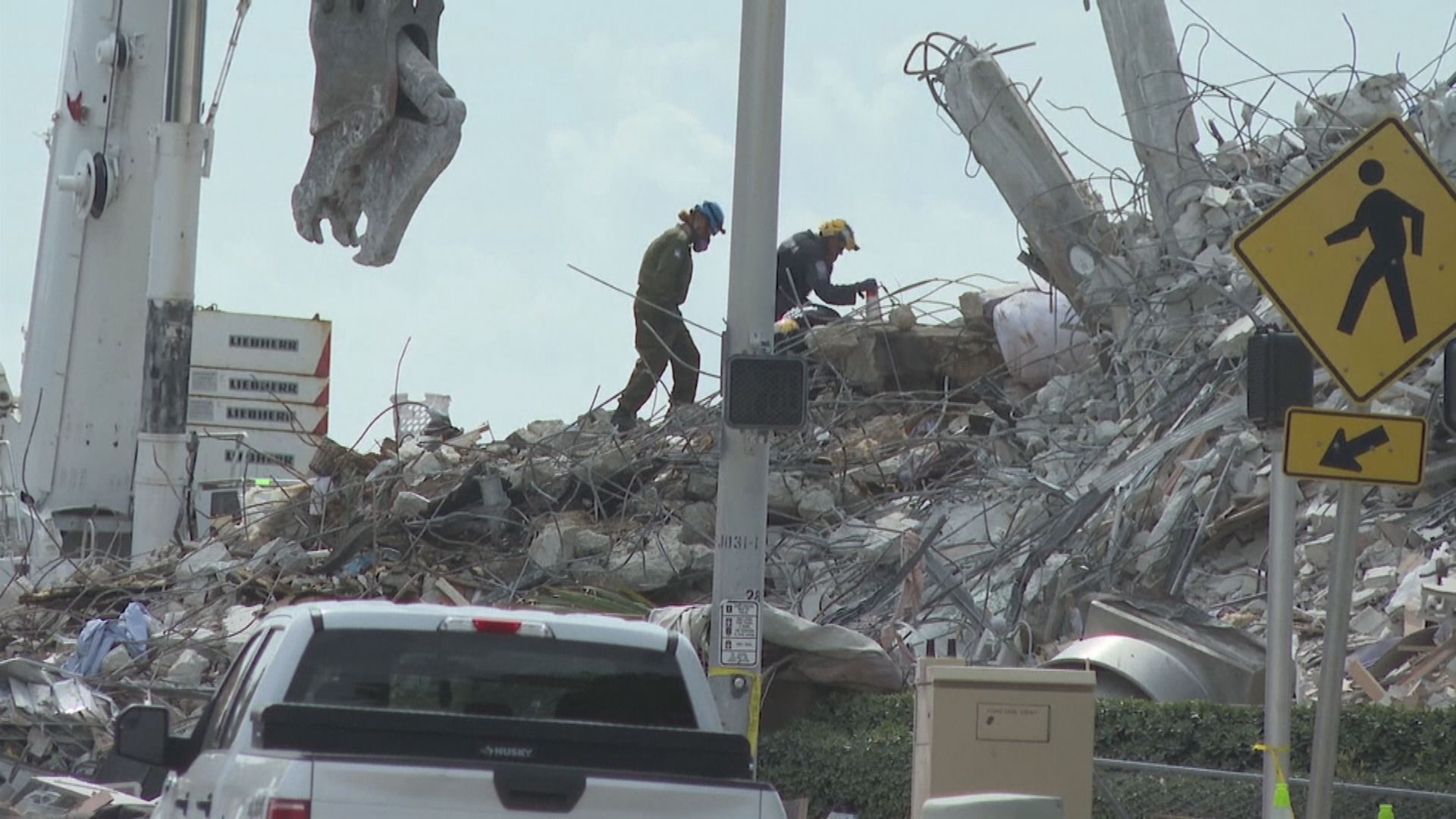 佛州大樓倒塌事故現場再發現死者遺體　增至28死