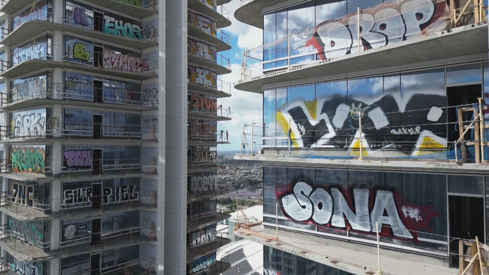 洛杉磯有爛尾樓廿多層被塗鴉 城市中被遺忘的空間再受注視