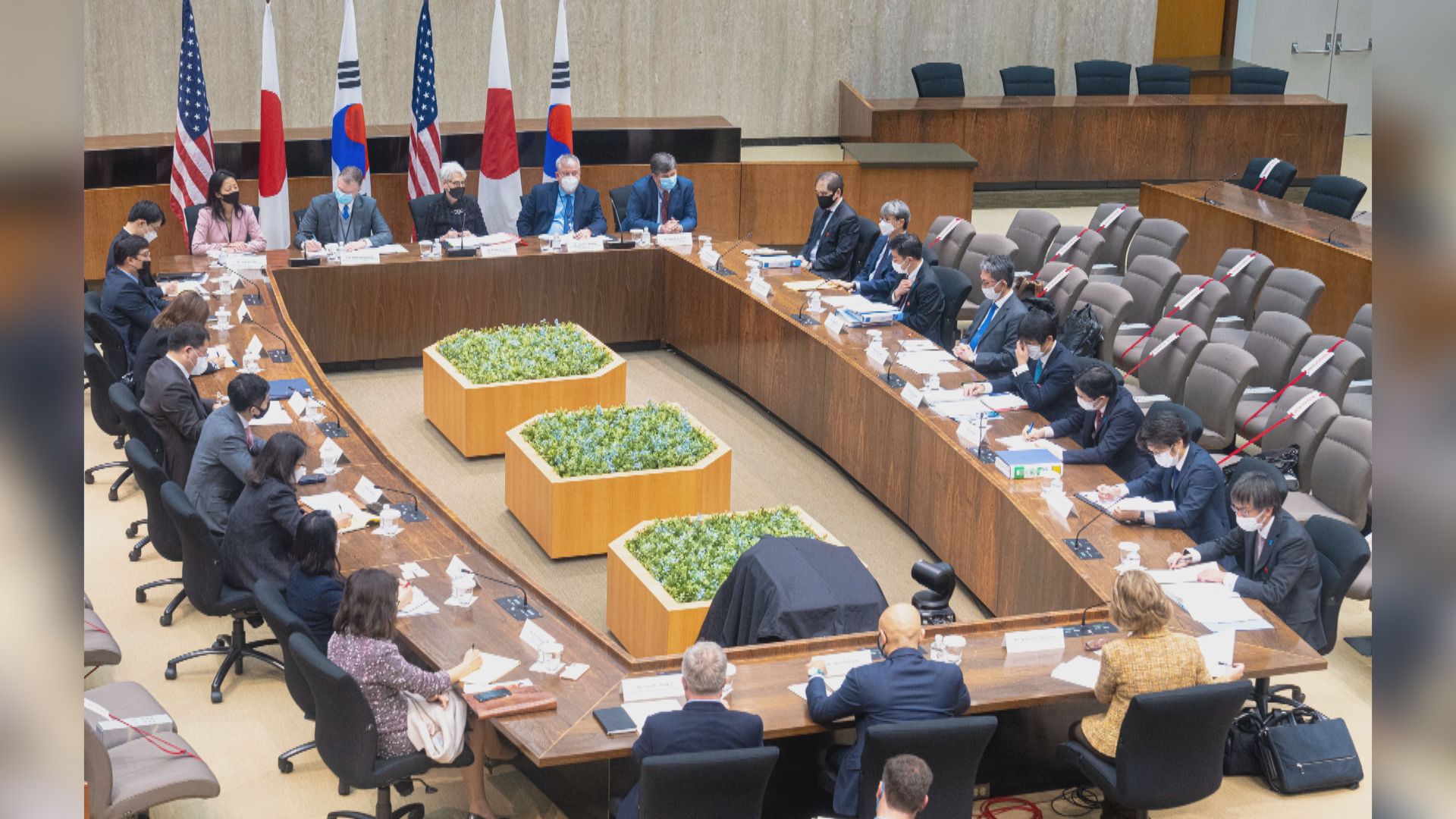 美日韓舉行副外長級會談　日韓代表因島嶼爭議缺席記者會