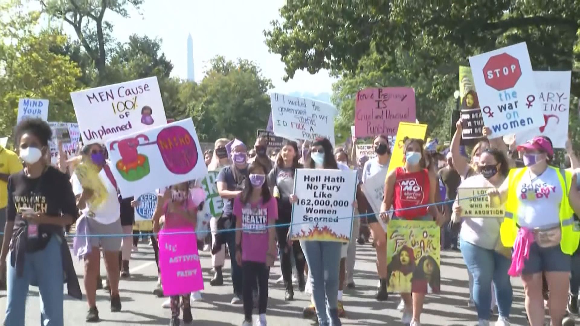美國多地有示威捍衛女性墮胎權