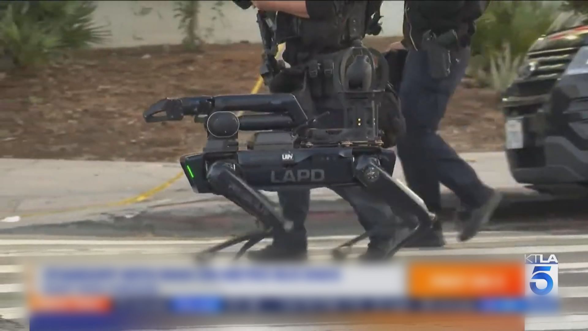 洛杉磯警方出動具爭議的機械狗協助應對持槍男子