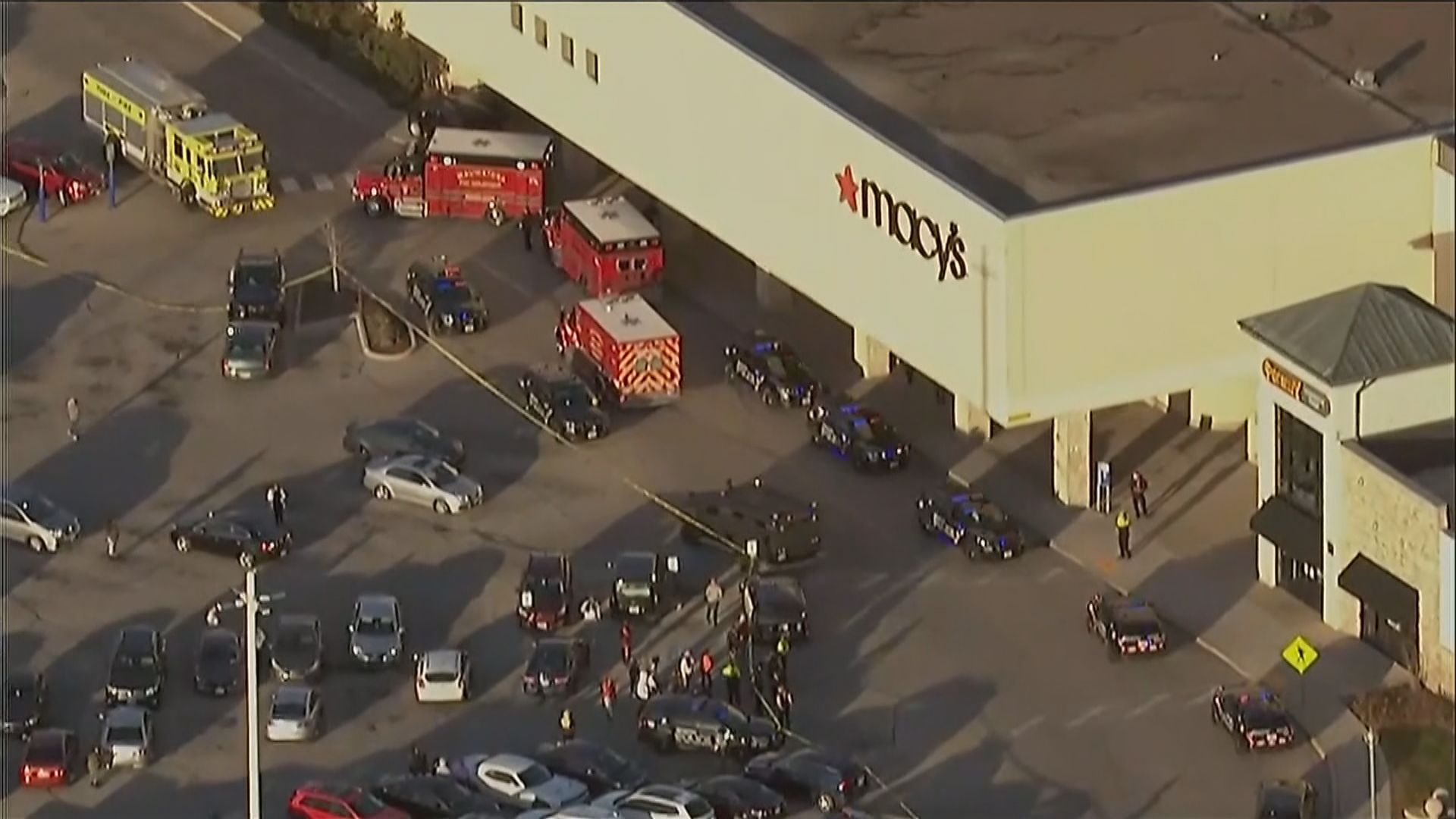 美國密爾沃基商場槍擊案至少八人受傷